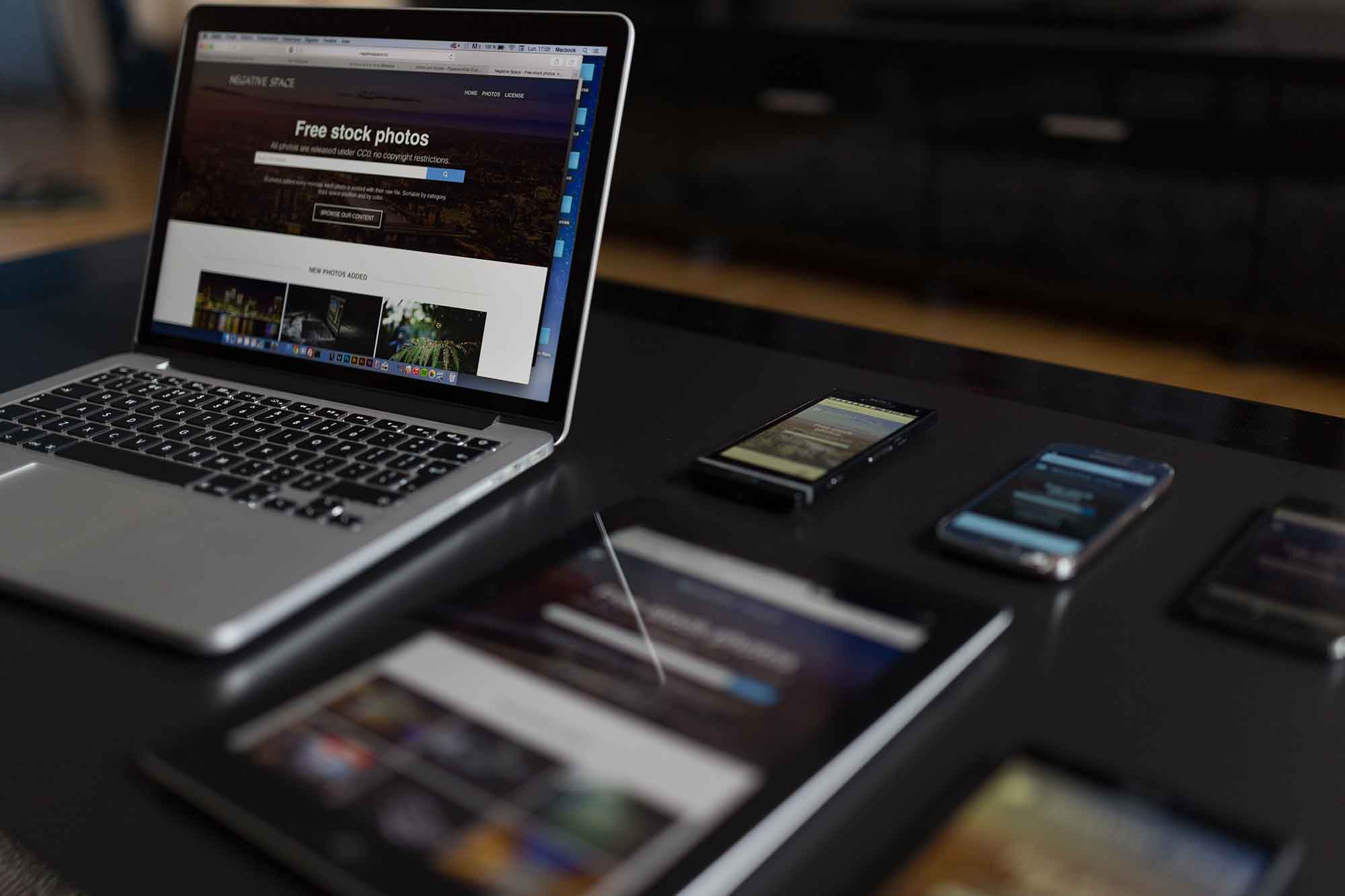 home-slider-1-comma-web